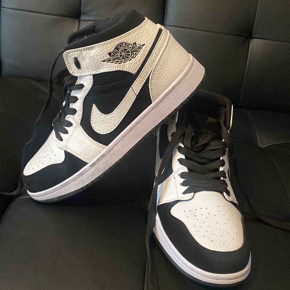 My son is a paraplegic so his shoes never hit the ground but he sure loves style